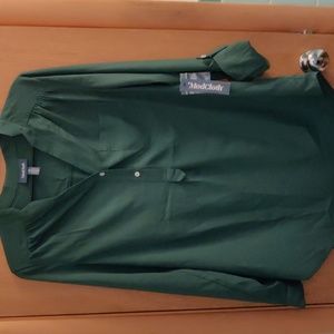 Mod cloth, size medium green shirt